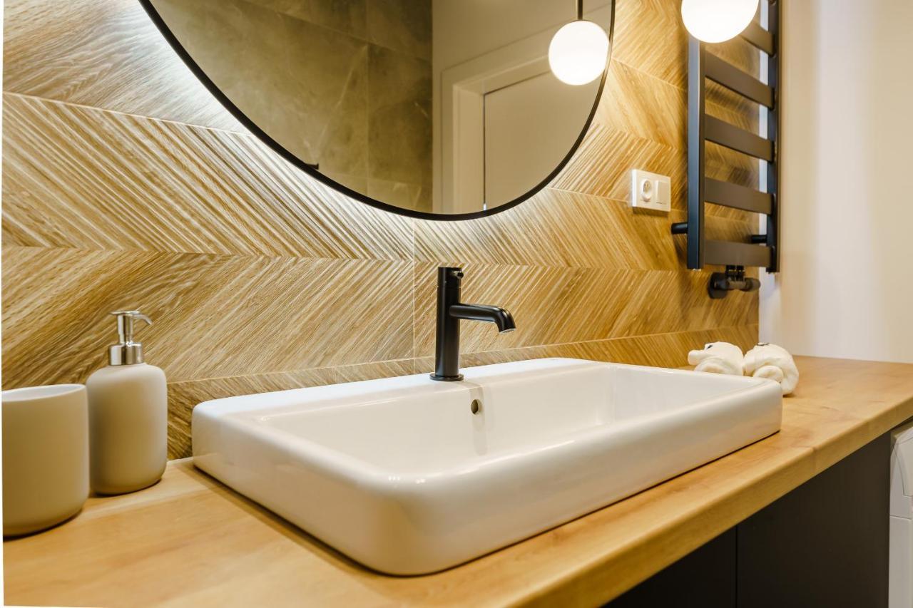 Apartamenty Lighthouse - Sauna & Fitness & Jacuzzi - Baltic Marina Residence Kołobrzeg Eksteriør bilde